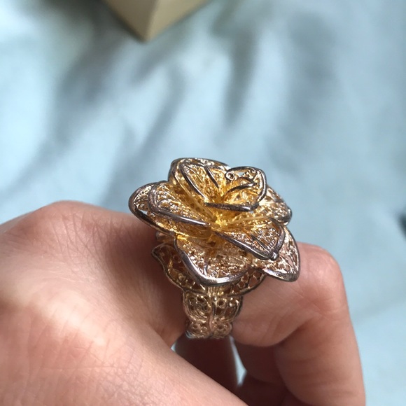 Vintage flower ring - Picture 5 of 7